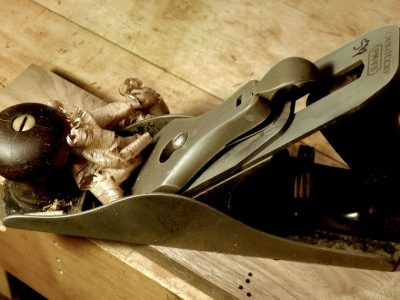 Avec Julien, ça envoie du bois