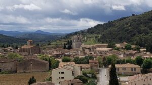 Ville de Lagrasse pendant le stage chez un vigneron BIO