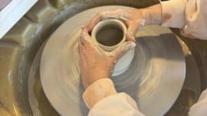 Tour atelier d'initiation au Tournage Céramique à Toulon