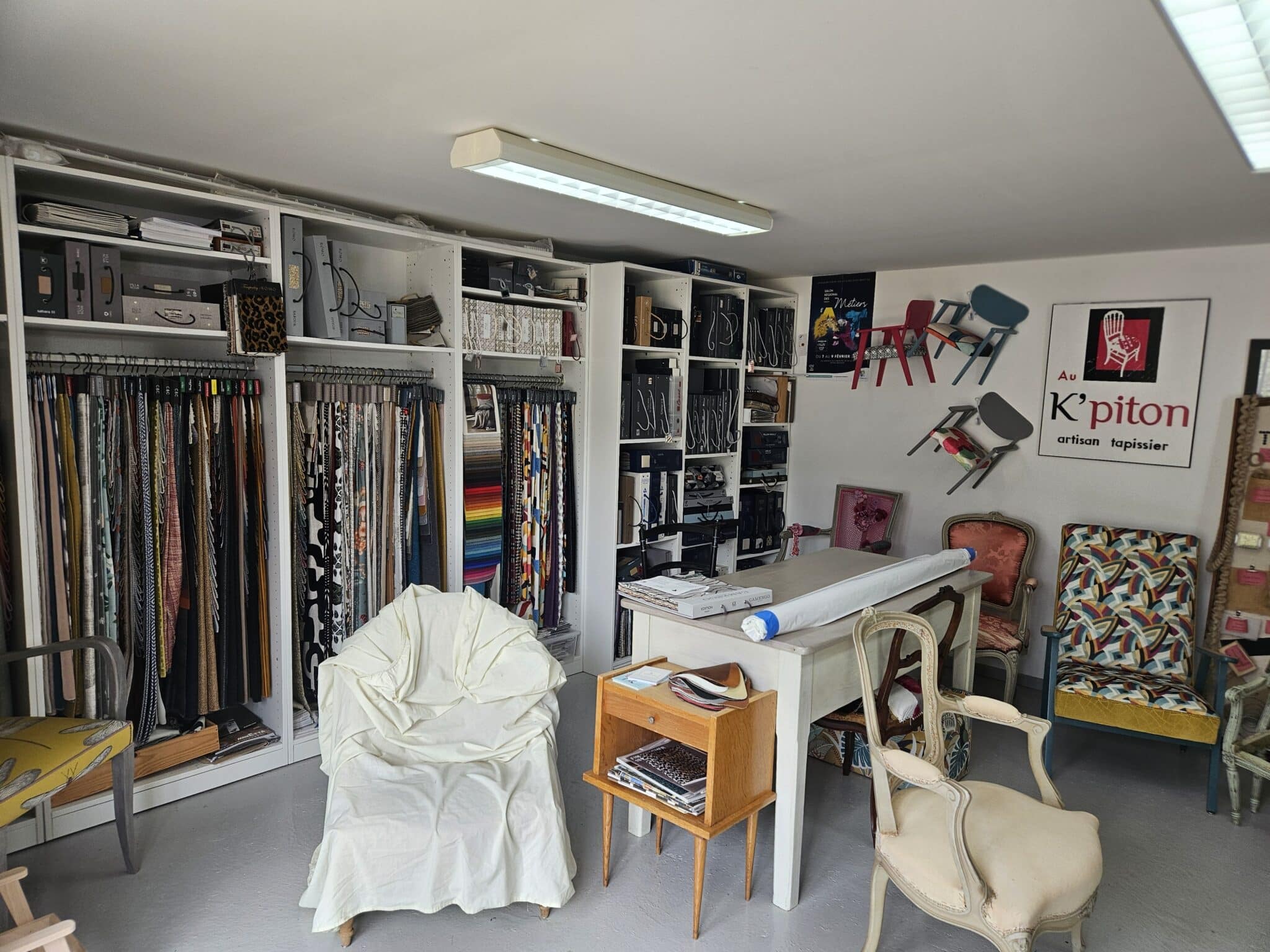 showroom-karen-garcia-tapissiere-ameublement Showroom Karen Garcia tapissière d'ameublement