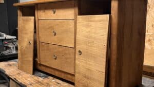 Commode en bois stage apprendre à rénover son meuble vintage en bois