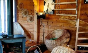 Grande pièce en osier formation à la vannerie d'osier dans les Landes