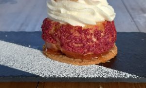 Petits choux aux fruits rouges - Formation pâtissier à Toulouse – Entremets et petits gâteaux – Formation hybride