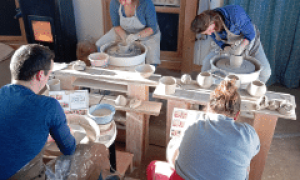 Stagiaires Formation Tournage en Céramique proche de Caen