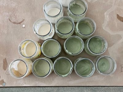 Nuancier émaux verts Formation à l'émaillage sur céramique à Marseille