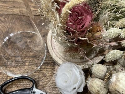 Préparation globe formation fleurs séchées à Paris