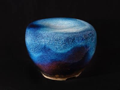 Bol bleu profond formation tournage céramique dans l'Aude