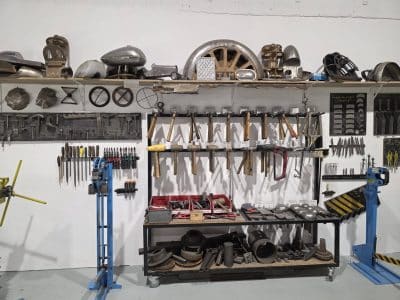 Atelier motocycle de la formation à la mécanique moto intensive vers Paris en Ile-de-France