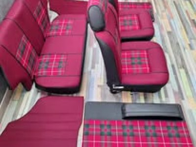 Habillage tissu rose Formation sellerie automobile proche de Tours