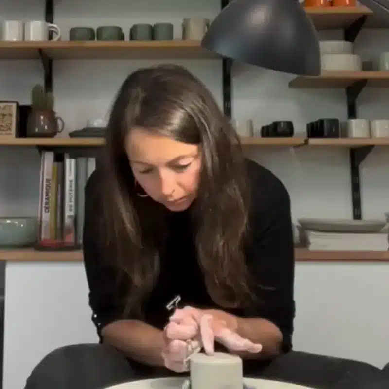 Laetitia Blanchet, en train de tourner à Toulouse