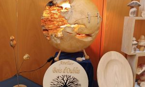 Lampes bois tourné Formation Tourneur sur bois proche de Lyon