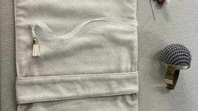 Intérieur de la pochette atelier couture livre