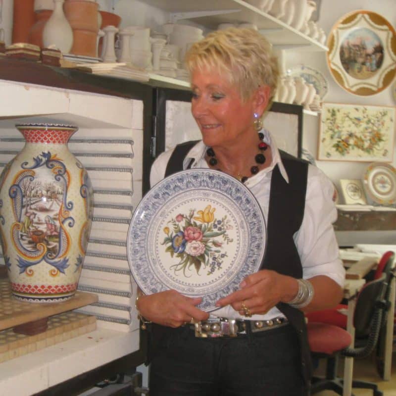 Création Nadine Velard, décoratrice céramique dans le Lot