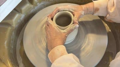 Tour atelier d'initiation au Tournage Céramique à Toulon