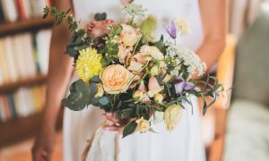 Bouquet de fleurs pendant la formation fleuriste à Bordeaux