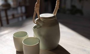 Théière et tasses Cours du soir Tournage en Céramique à Marseille - Formation