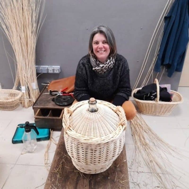 Roselyne Limoge, vannière en Bourgogne