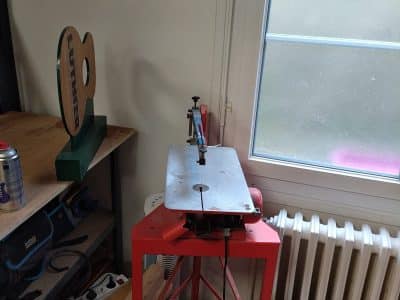 Machine à Chantourner formation Luthier en Guitare en Normandie