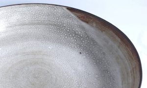 Assiette en grès Formation Tournage en Céramique proche de Besançon