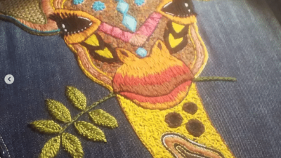 Girafe Stage broderie sur 4 techniques