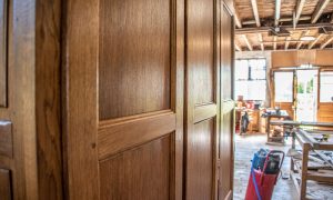 Armoire au cours de la formation ébénisterie avec un ébéniste vers Angoulême en Charente, Nouvelle Aquitaine