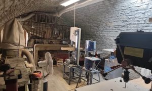 Atelier outils Formation Luthier en guitare à Montpellier
