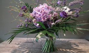 Bouquet de fleurs pendant la formation fleuriste à Toulouse