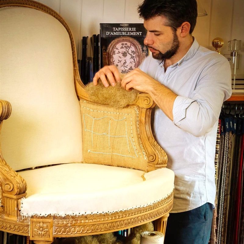 Romain Testas tapissier dans le Calvados