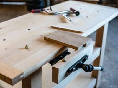 Etabli au cours de la formation ébénisterie avec un ébéniste vers Angoulême en Charente, Nouvelle Aquitaine