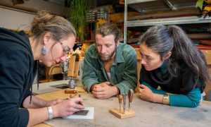 Stagiaires formation maroquinier à Lille
