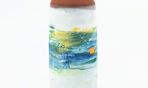 Vase en grès de la collection de Sophie, céramiste qui propose des formations décoration céramique