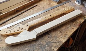 Manches au cours de la formation lutherie en guitare avec un luthier à Nantes en Loire Atlantique