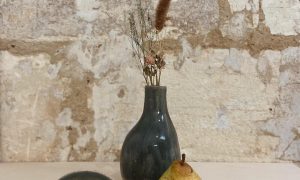 Pièces en céramique pendant la formation céramiste à Bordeaux