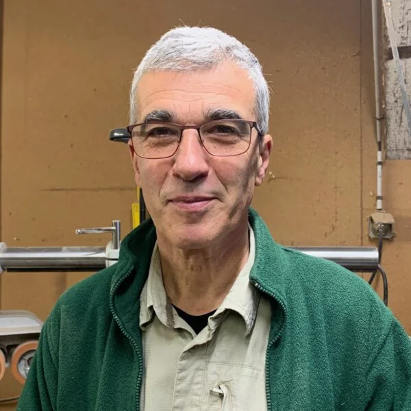 Maitre artisan ébéniste François Prom