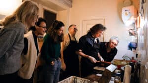 Atelier en groupe stage photographie au collodion humide à Lyon